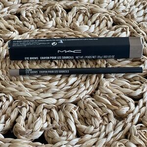 MAC Eyebrow Pencil in Fling NIB